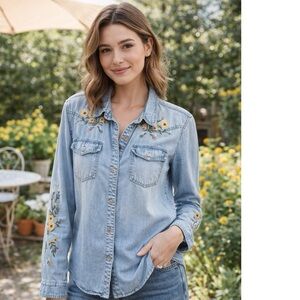 Driftwood Lana Embroidered Chambray Shirt Women L Floral Western Boho